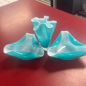 Elegant Blue Glass Vase Set